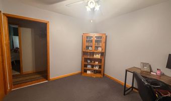 716 5th Ave, Ackley, IA 50601