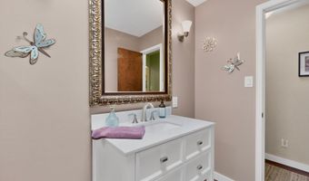 2412 Hiawatha Dr NE, Albuquerque, NM 87112