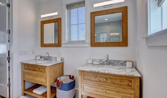 215 Writers Way, Bald Head Island, NC 28461