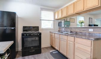 42360 N Willow St, Antioch, IL 60002