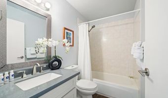 49 W LIPOA St 212, Kihei, HI 96753