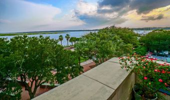 916 Bay St, Beaufort, SC 29902
