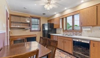 17 Kenosha St, Albany, NY 12209