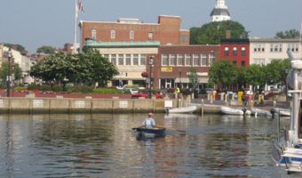 637 CHASE St, Annapolis, MD 21401