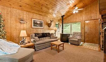 Clouse Road, Addison, PA 15411