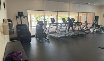 20335 W Country Club Dr 1205, Aventura, FL 33180