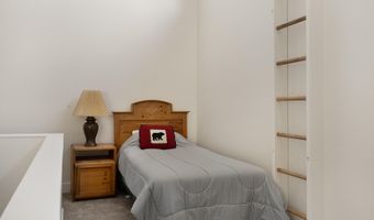 177 Lake St 28, Avon, CO 81620