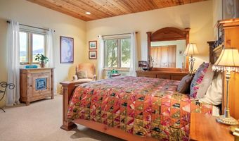13 Coyote Loop, Arroyo Hondo, NM 87513