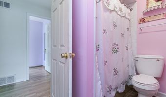 706 N Lawler Ave, Addison, IL 60101