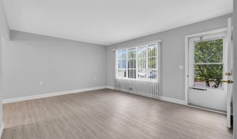97 Pheasant Dr, Bayville, NJ 08721