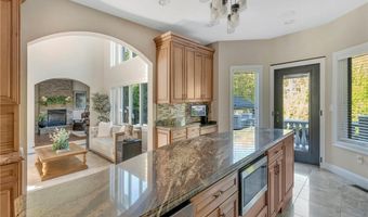 20 Red Brook Xing, Lincoln, RI 02865