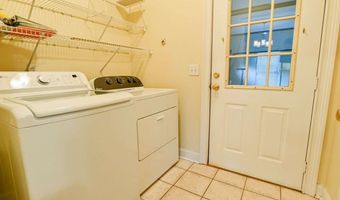 211 Stonecrest Ct, Athens, GA 30605