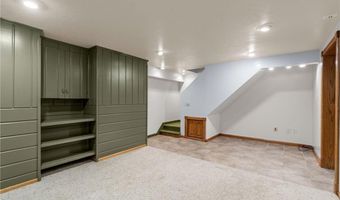 1218 4th Ave SE, Austin, MN 55912