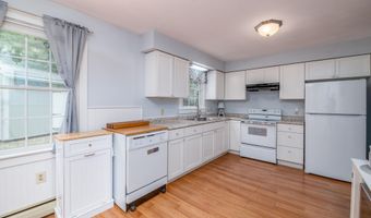 178 Searsmont Rd, Belmont, ME 04952