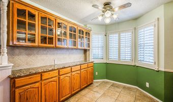 10700 LAKEWOOD Ave, El Paso, TX 79935