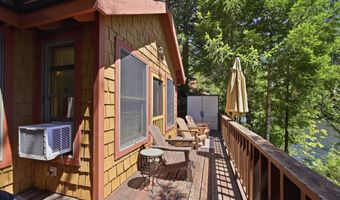 54444 MCKENZIE RIVER Dr, Blue River, OR 97413