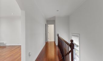 3498 MARTHA CUSTIS Dr 317, Alexandria, VA 22302