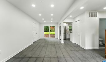 2339 N POWHATAN St, Arlington, VA 22205
