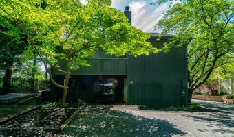 203 W GLENDALE Ave, Alexandria, VA 22301