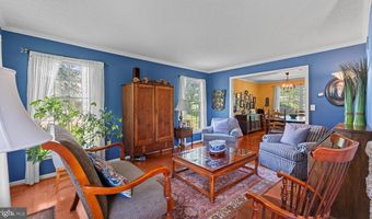 5 WATERWHEEL Cir, Dover, DE 19901
