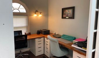 946 AQUA Ct, Annapolis, MD 21409