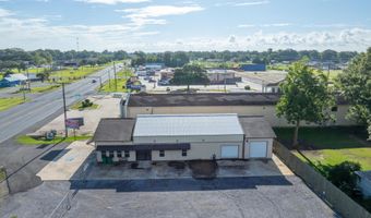 726 Veterans Memorial Dr, Abbeville, LA 70510