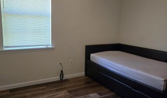530 Easterbrook St, Bay St. Louis, MS 39520