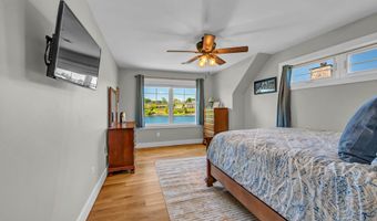 21 Lakeview Rd, Brookfield, CT 06804