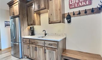 10583 116th St NW, Annandale, MN 55302