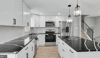 11112 FRUITWOOD Dr, Bowie, MD 20720