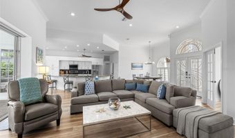 949 ALLEGRO Ln, Apollo Beach, FL 33572