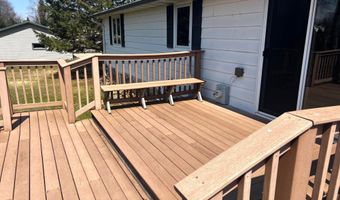 706 SUNSET Dr, Antigo, WI 54409