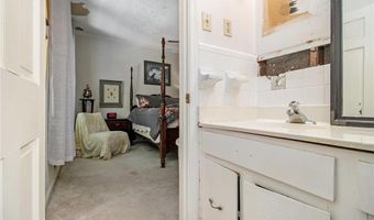 2367 Henderson Mill Rd NE 8, Atlanta, GA 30345