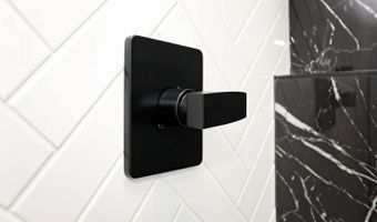 2308 Sage St, Carlsbad, NM 88220