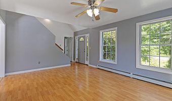 40 Guptill Rd, Belgrade, ME 04917