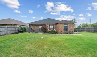 417 Magnolia St, Hico, TX 76457