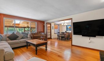 316 Leetes Island Rd, Branford, CT 06405