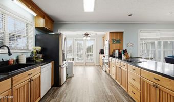 2540 Montyna Ln, Alford, FL 32420