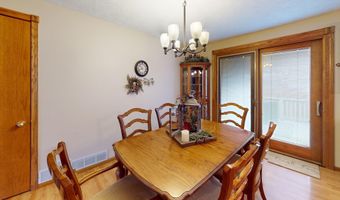 918 S 1st St, Albion, NE 68620