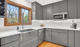 7873 Highway O, Ash Grove, MO 65604