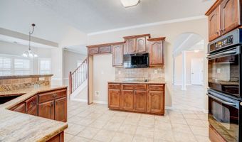 6450 WELLS Grv, Bartlett, TN 38135