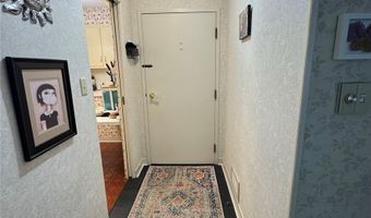 275 N Portage Path, Akron, OH 44303