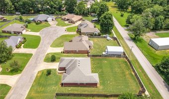 2419 Shealei Cir, Alma, AR 72921