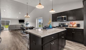 5702 N YOSEMITE Ln, Appleton, WI 54913