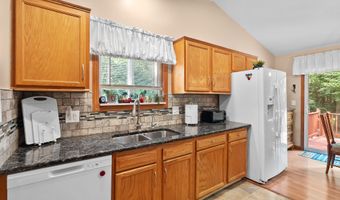 152 Summit Dr, Allegan, MI 49010