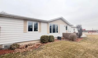 918 S 1st St, Albion, NE 68620