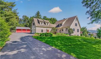 11 Loft Cir, Campton, NH 03223
