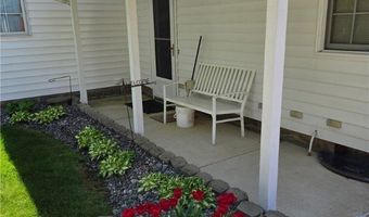 2543 Burlingham Dr, Ashtabula, OH 44004