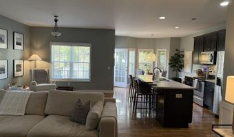 124 Lightwater Dr, Aberdeen, NC 28315