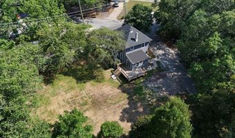 615 N Shore Rd, Absecon, NJ 08201
